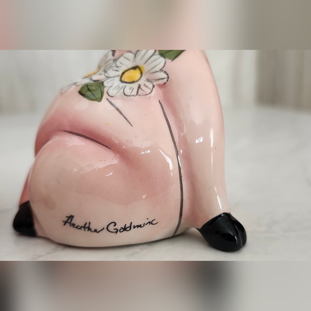 Hand Painted Pig Daisy Salt And Pepper Shakers Vintage Bkue Sky Heather Minc - Picture 10 of 12